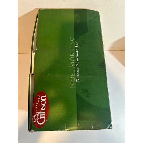 Gibson Noel Morning Christmas 16 Piece Stoneware Set Dinner Plates Bowls Cups - Picture 3 of 6